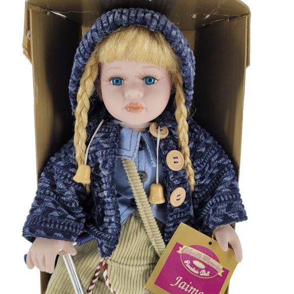 Collectible Memories genuine porcelain doll - Jaime with her scooter - Picture 1 of 7